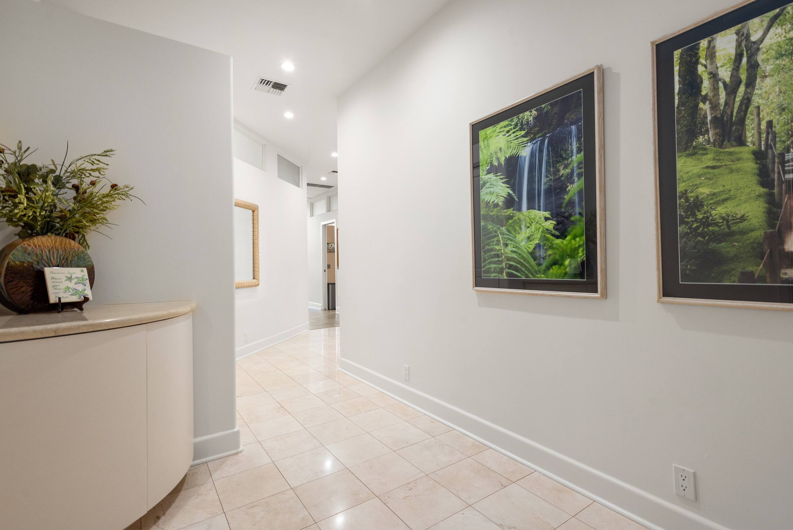 Condo in Lahaina · ★5.0 · 2 bedrooms · 3 beds · 2.5 baths - Image 30