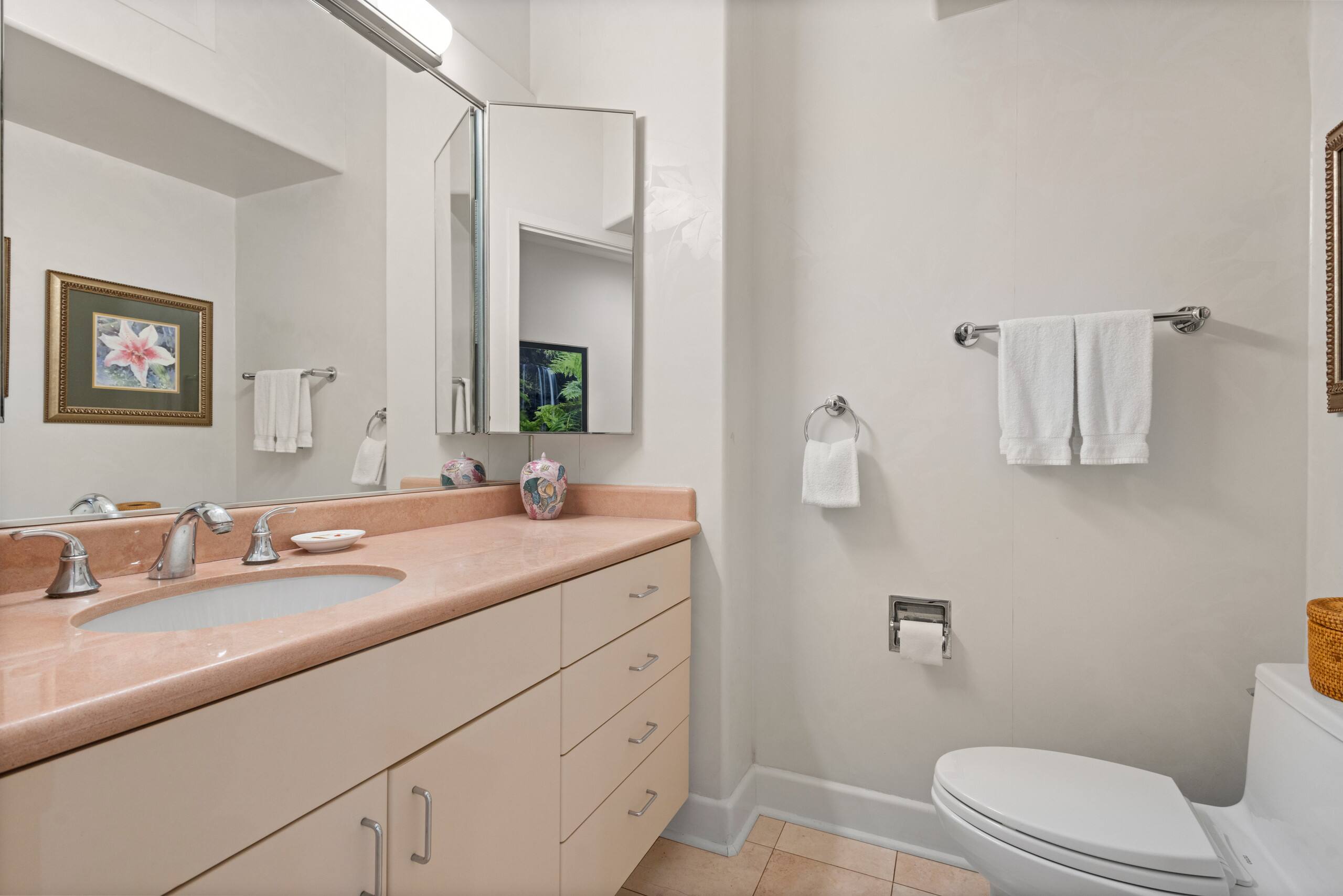 Condo in Lahaina · ★5.0 · 2 bedrooms · 3 beds · 2.5 baths - Image 29
