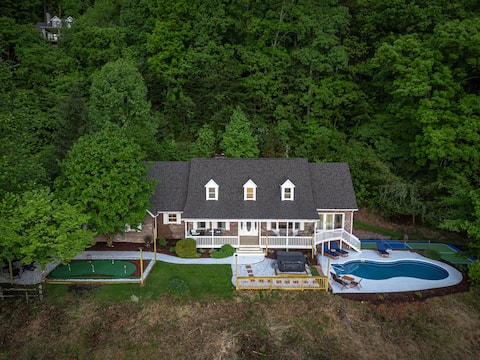 Massive Asheville Compound~A Memorable Experience