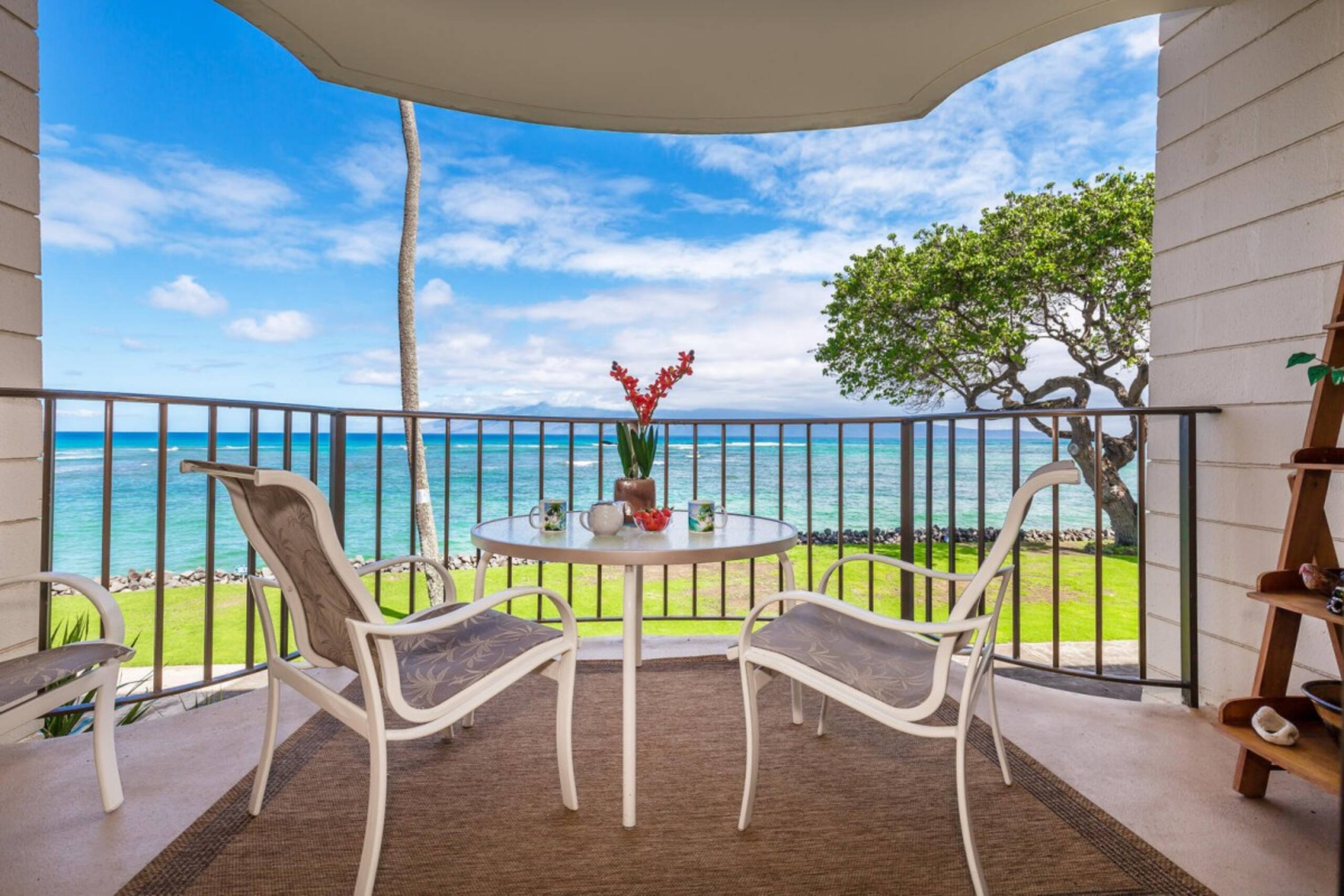 Condo in Lahaina · ★4.67 · 1 bedroom · 2 beds · 1 bath - Image 5