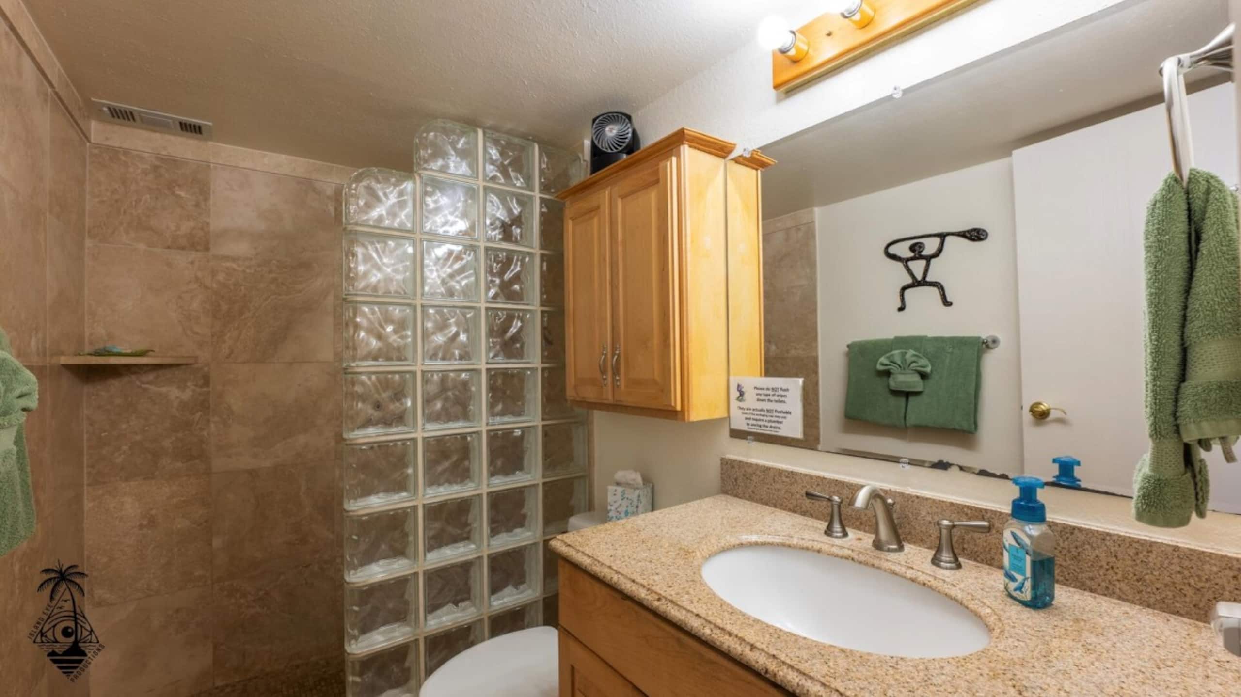 Condo in Wailuku · ★4.63 · 3 bedrooms · 4 beds · 2 private baths - Image 12