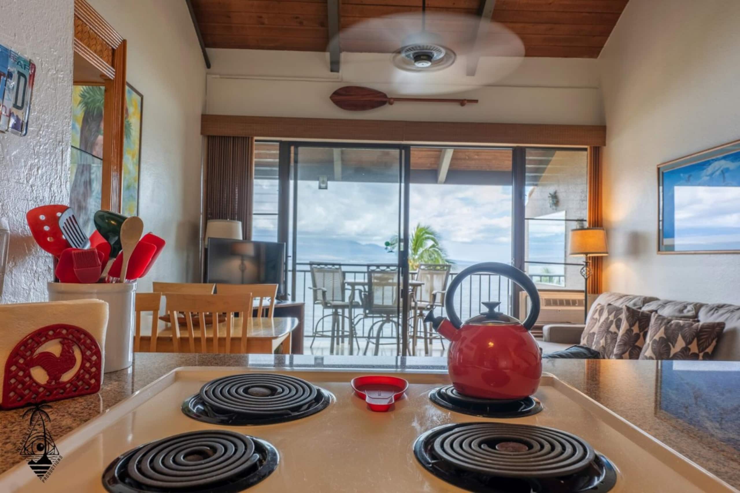 Condo in Wailuku · ★4.63 · 3 bedrooms · 4 beds · 2 private baths - Image 10