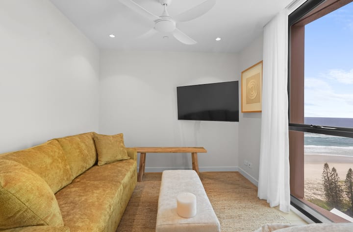 Ტახტი + ტელევიზორი