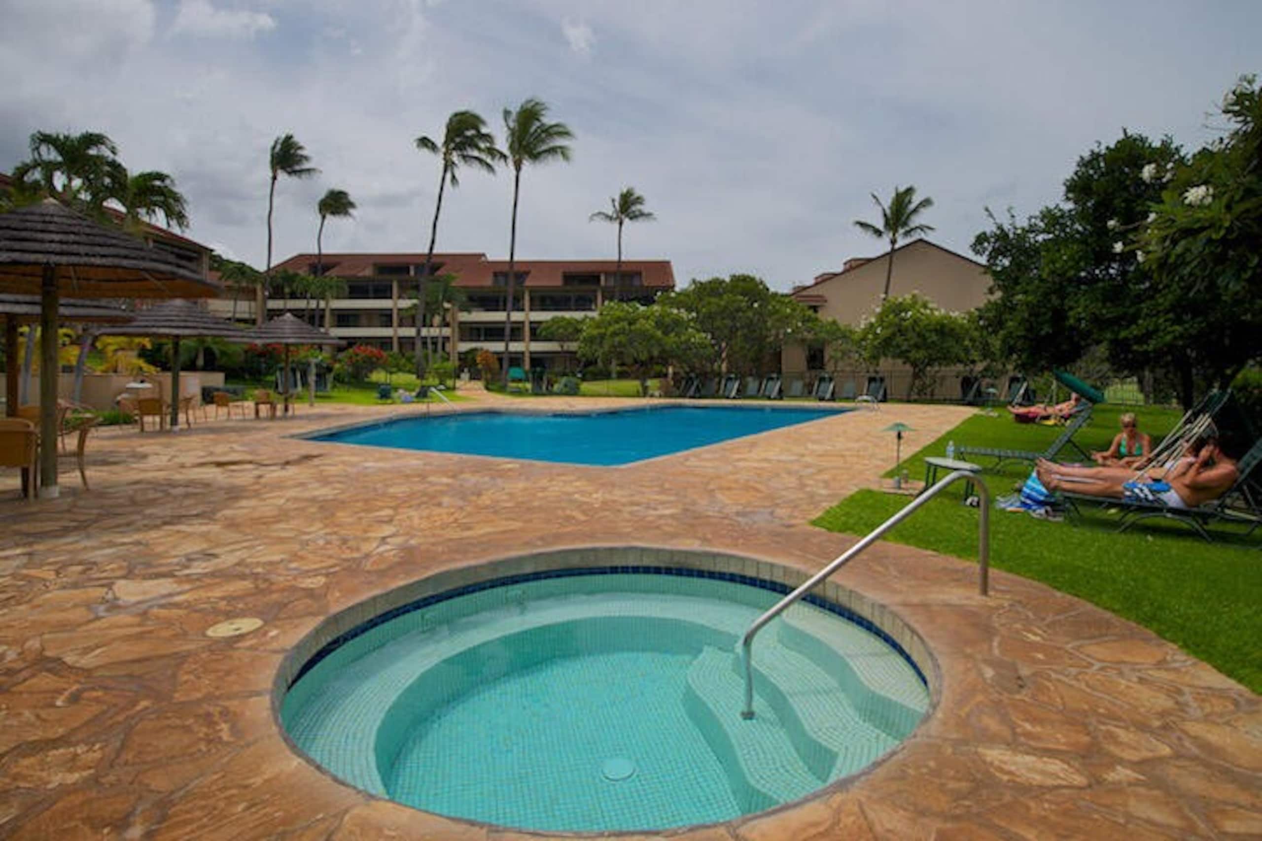 Condo in Lahaina · ★5.0 · 2 bedrooms · 4 beds · 2 baths - Image 9