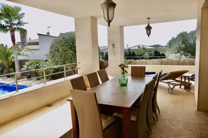 Ocean Blues gallery image 3