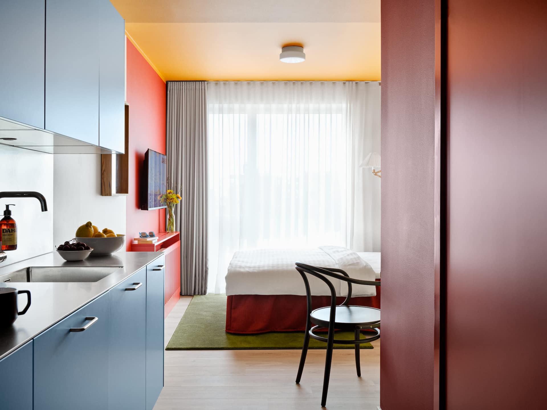 Retro Studio Apartment for 2