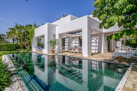 Villa Alegria Mediterranean Style -Finca Cortesin