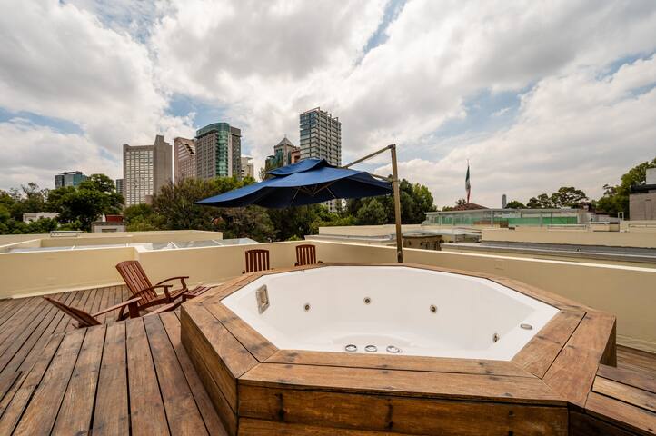 Capitalia Obelisk Polanco | Work & Rest | Jacuzzi gallery image 5