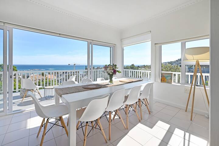 Perfect Location Walk To Beach and Sea Views gallery image 5