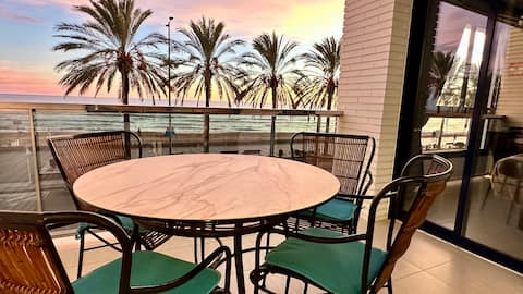 Successful Airbnb property: Calafell on the seafront with a pool in Calafell