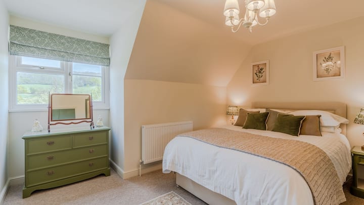 Bedroom Three, Old Laundry, Bolthole Retreats