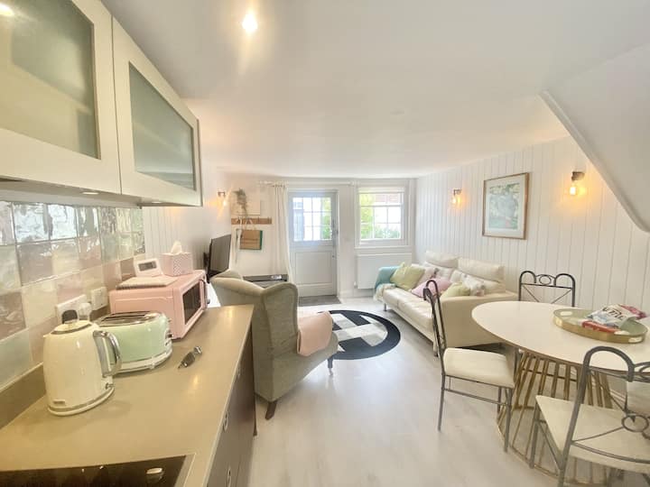 Cottage-d'exception-salle De Bain Privée-vue Sur L - Beaulieu