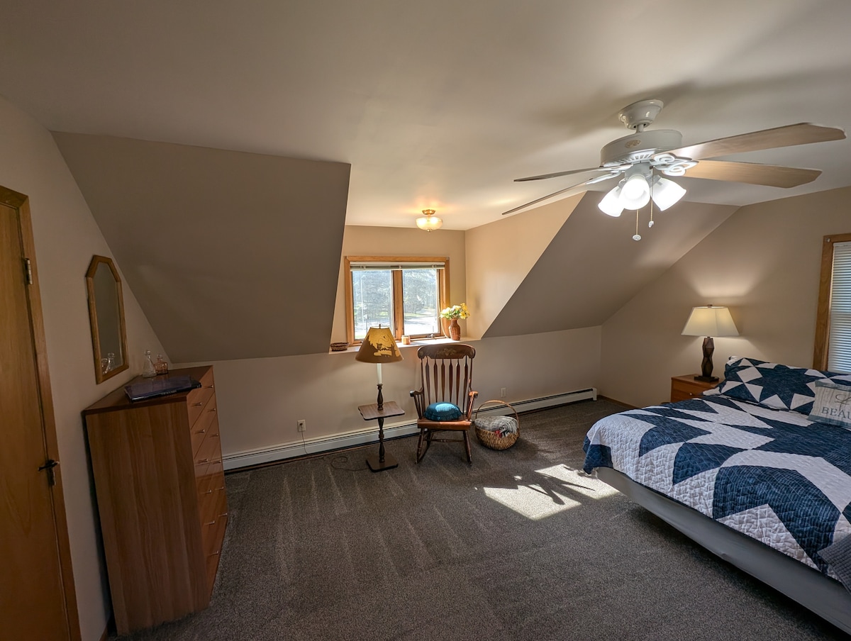 King Bed - Upstairs Master Bedroom