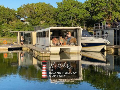 Harbour Houseboat-Quirky Boat Experience