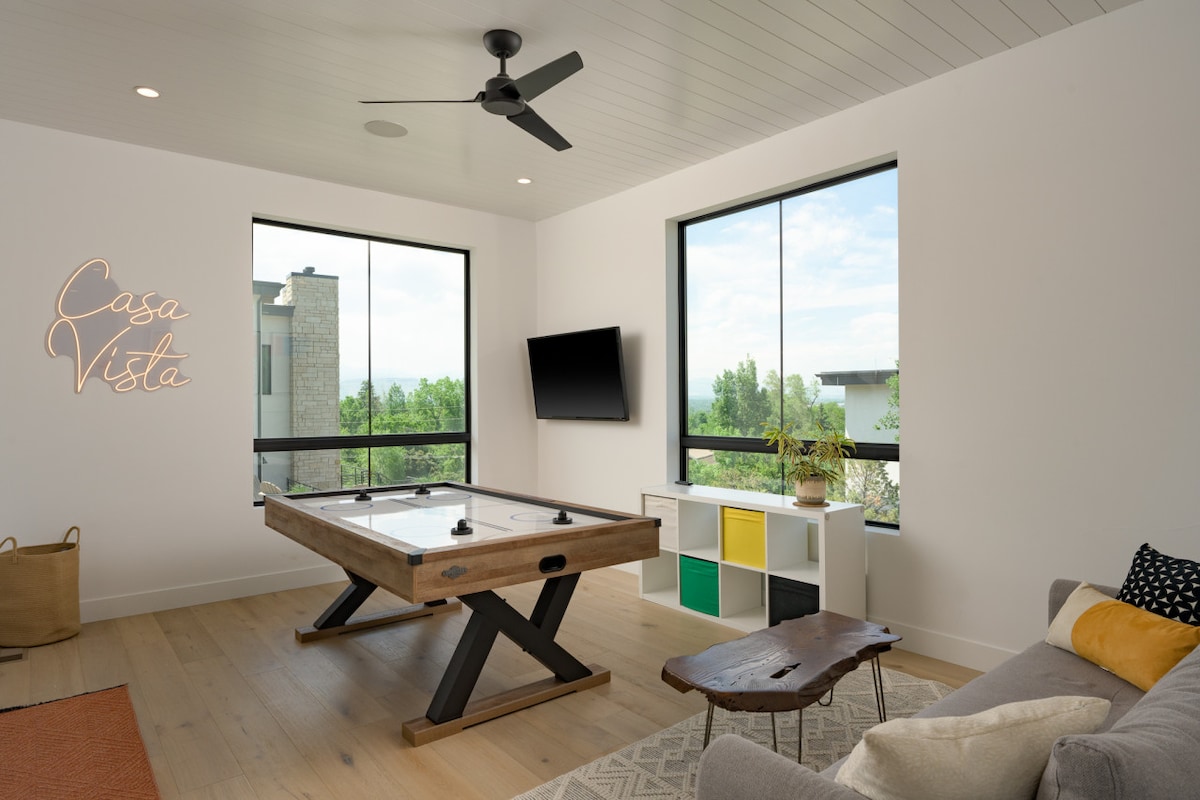 2303 Hillside Dr-044