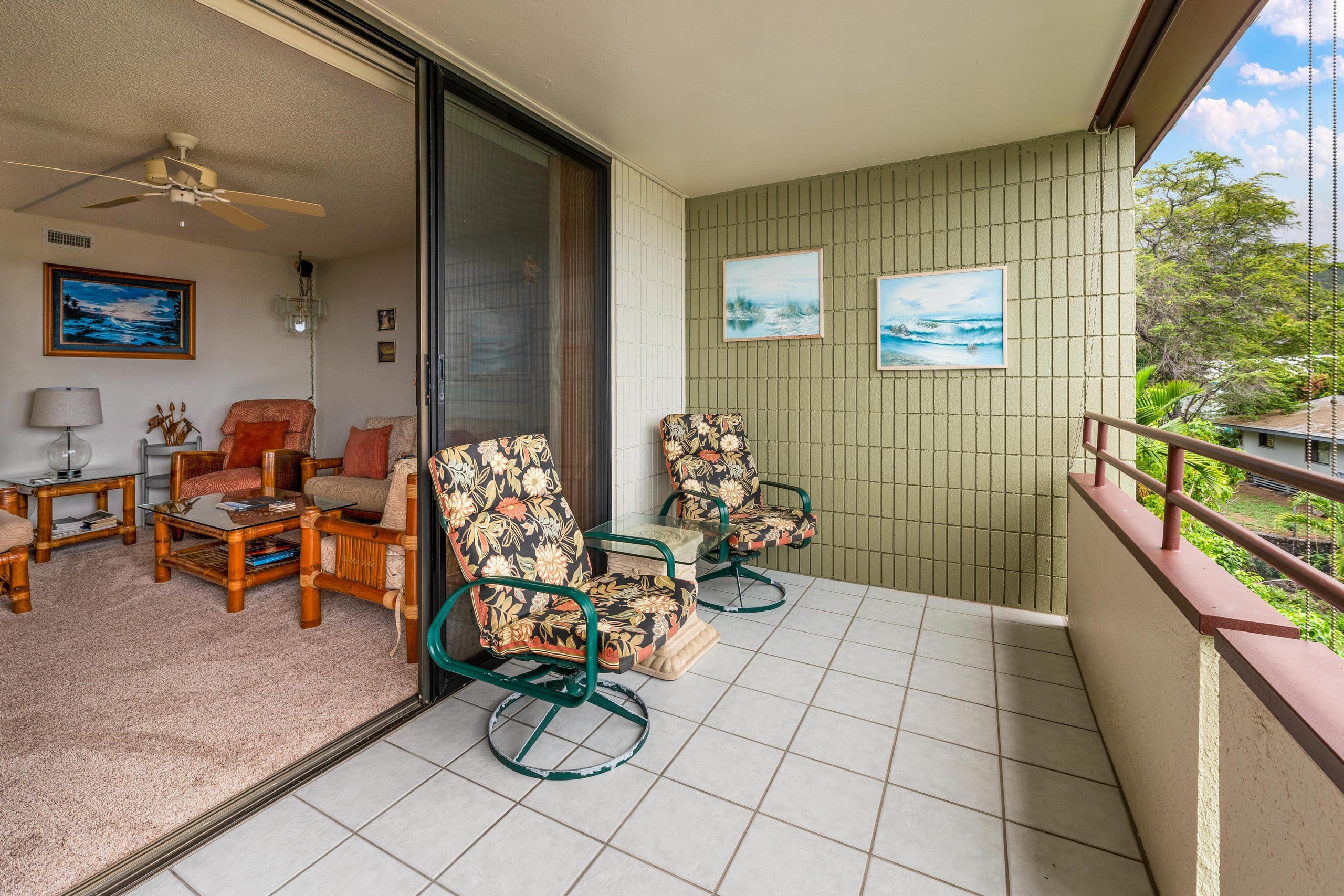 Beachfront 2BR across Magic Sands Beach - Photo 31
