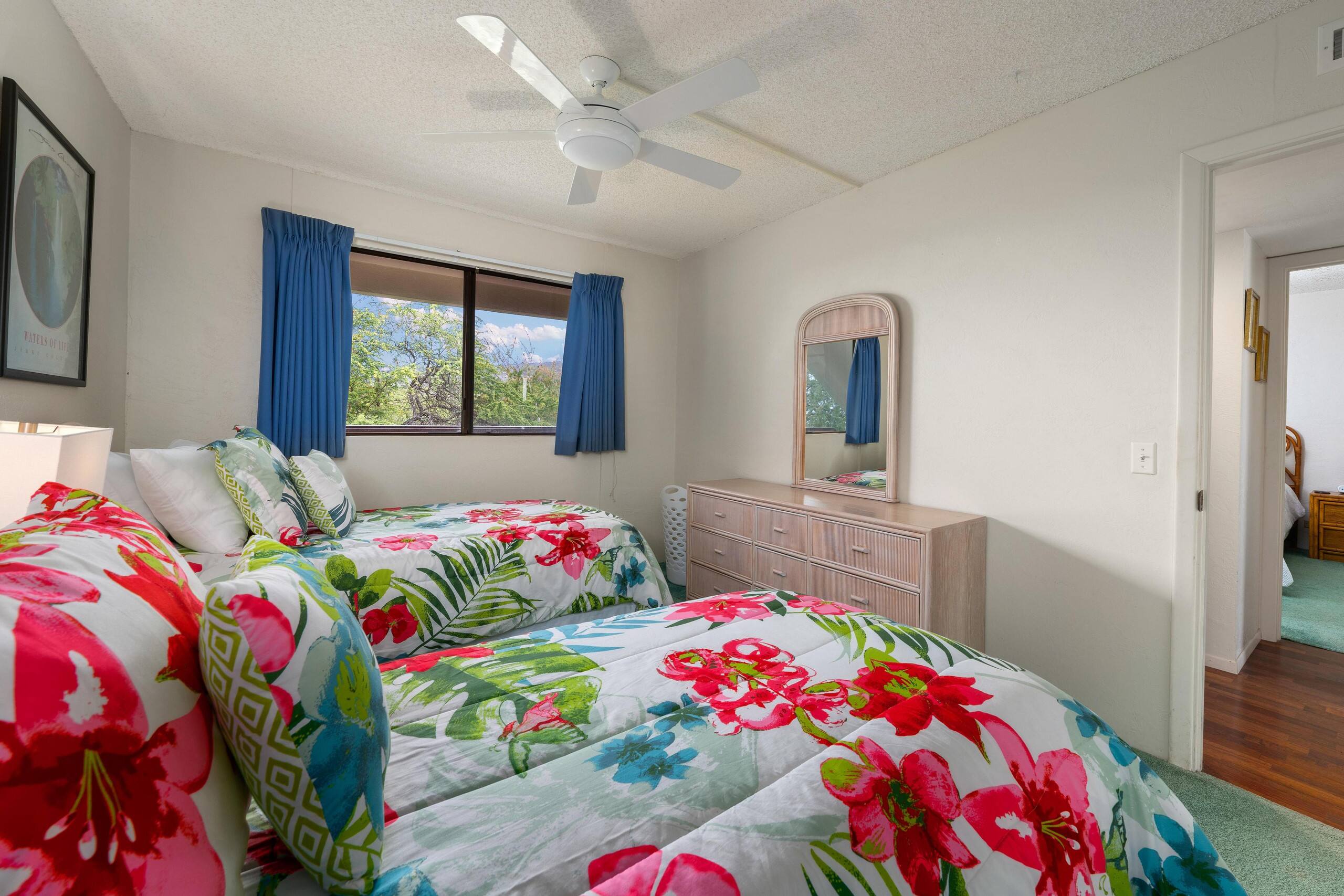 Beachfront 2BR across Magic Sands Beach - Photo 22