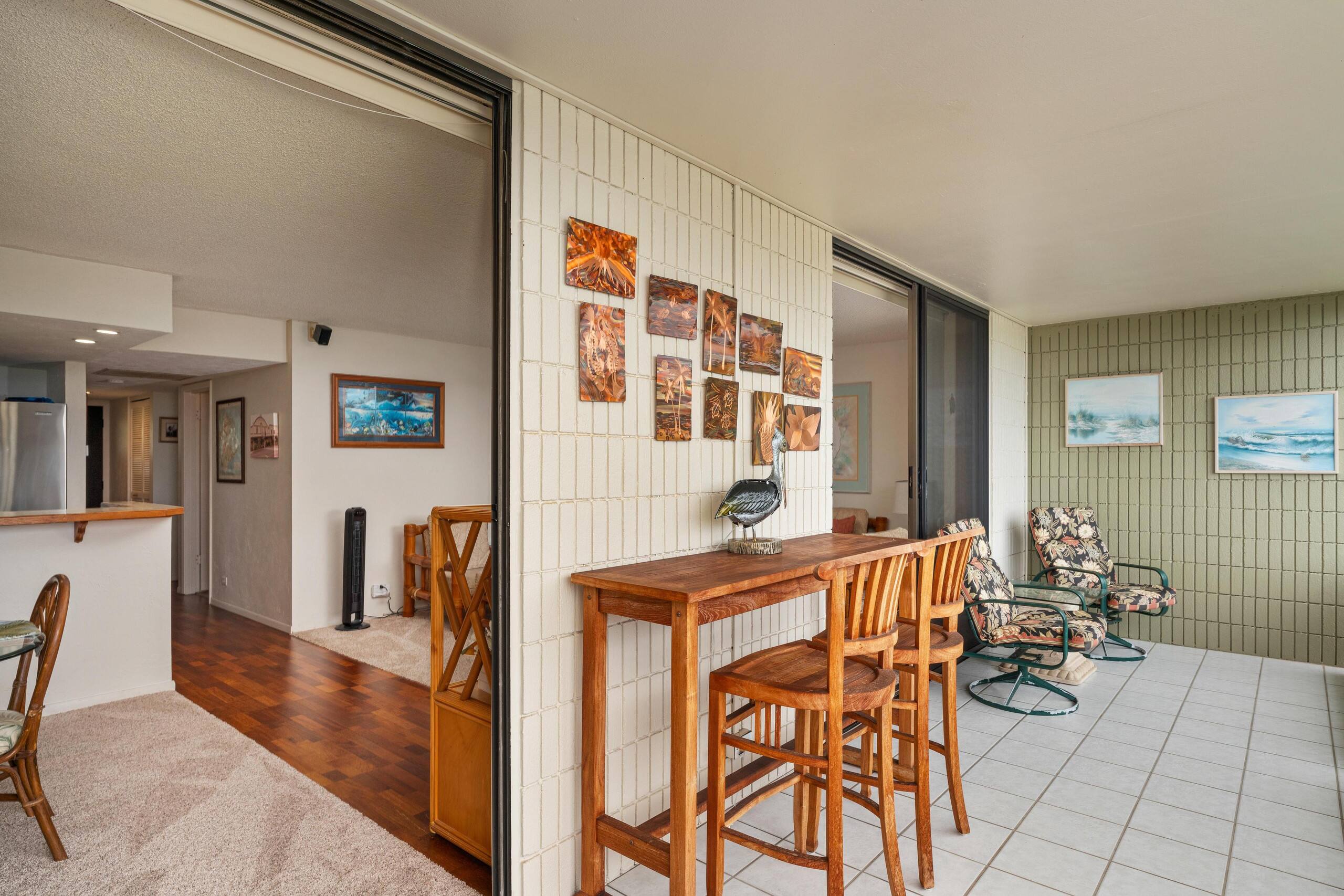 Beachfront 2BR across Magic Sands Beach - Photo 27