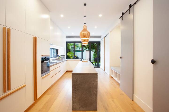 The Bronte Breeze gallery image 5