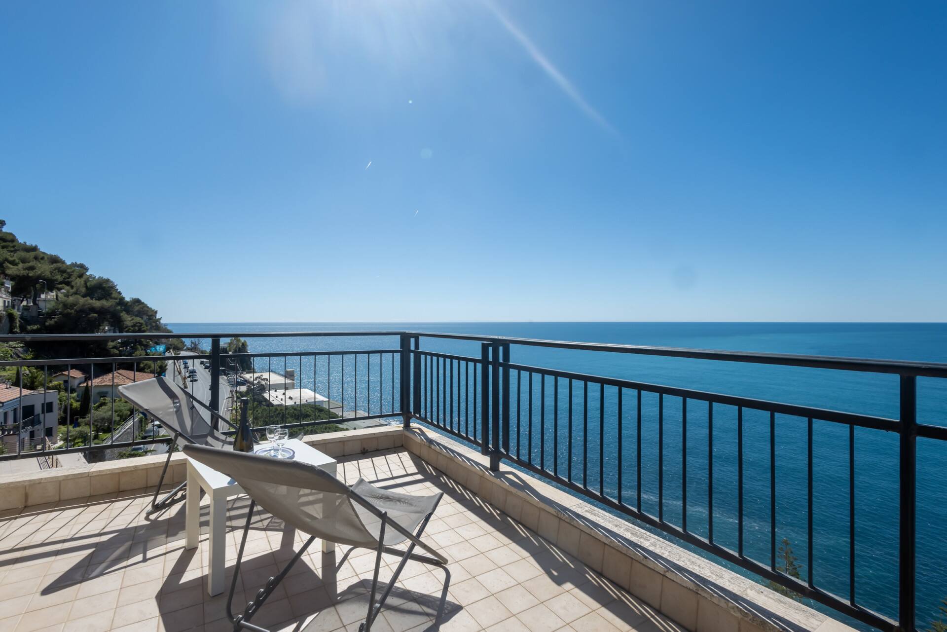 Sky & Sea Apartment by Wonderful Italy