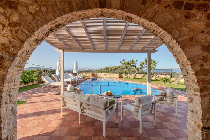 Villa Trouli by Vintage Travel gallery image 5