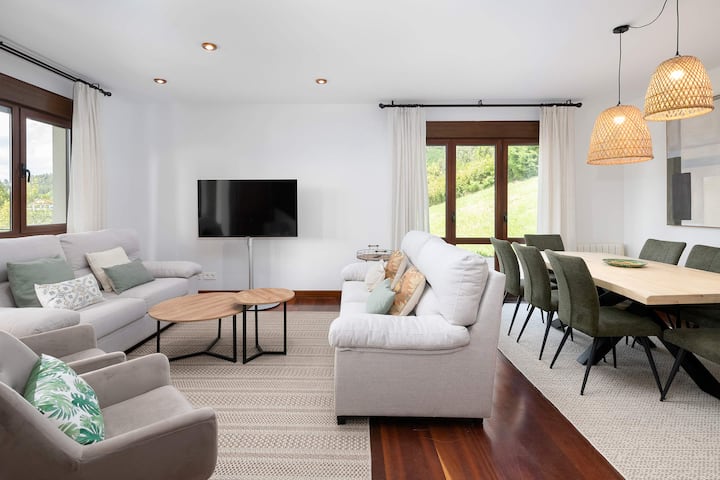 Luxury House In Asturias. San Martin Del Mar - Villaviciosa