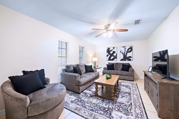3br Seabrook Retreat: Near Kemah | Nasa | Yard - Kemah, TX