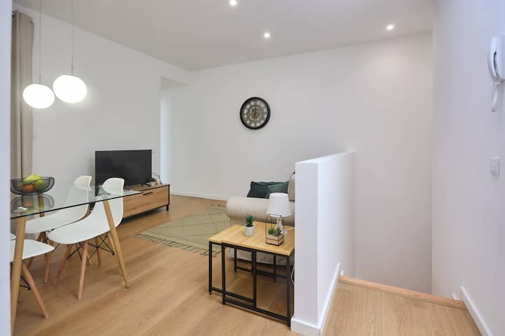 Appartement Accueillant Avec Terrasse Privée - Porto