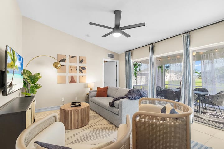 Where modern elegance meets cozy comfort – the perfect place to unwind. Plus, enjoy your favorite shows on the big smart TV.