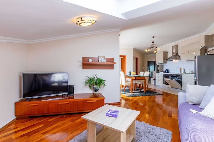 Di Di Taj Apartment With Large Balcony And Bbq - Zadar