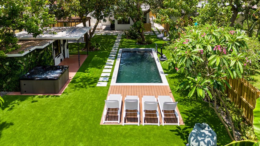 CASA FILLMORE|4BR|Pool + Hot tub + BBQ + Minigolf