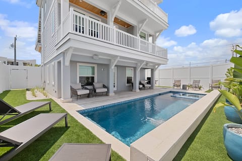 E Komo Mai - Pool, Elevator, Roof Deck Views