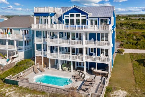 10 Bdrm | Oceanfront | Pool | Hot Tub | Game Room!