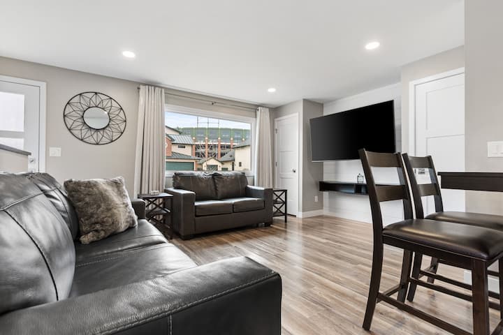 1218 Lambeau Luxe - Green Bay, WI