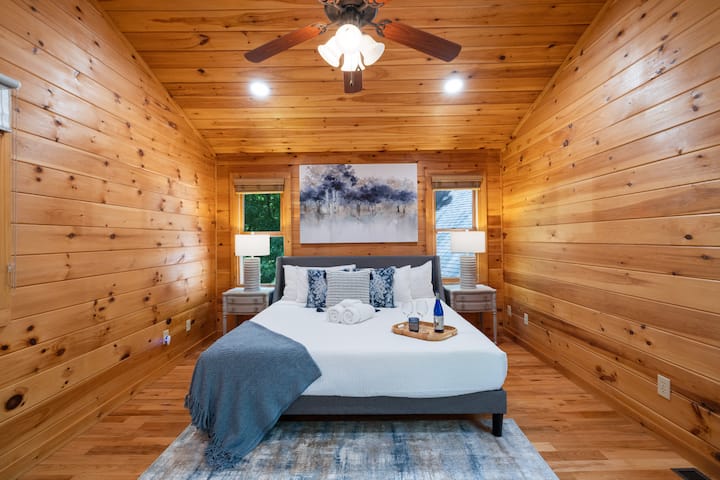 סוויטת קינג סייז בקומה העליונה