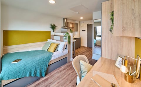 Modern Studios at Deakins Place