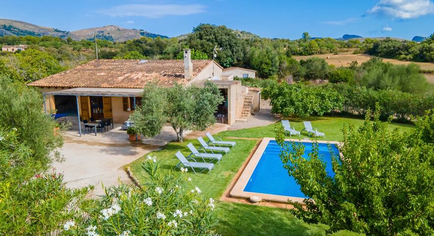 Sa Clova gallery image 2