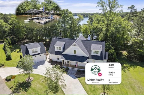 Gabriel Bay Lake House with Dock