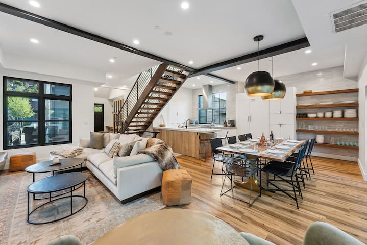 Après Vacation Homes managed Airbnb listing 1