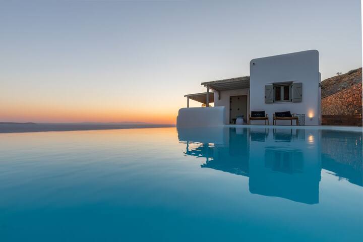 New Twin Villas in Mykonos Pool & Stunning Views gallery image 4