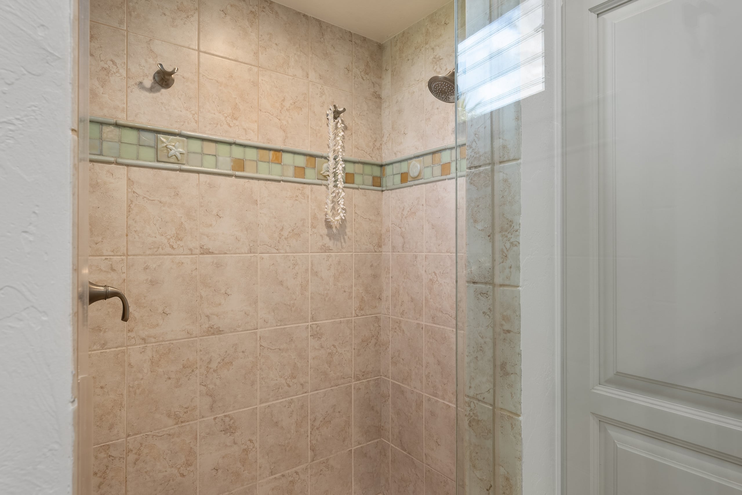 Condo in Lahaina · ★4.75 · 3 bedrooms · 2 beds · 2 baths - Image 36