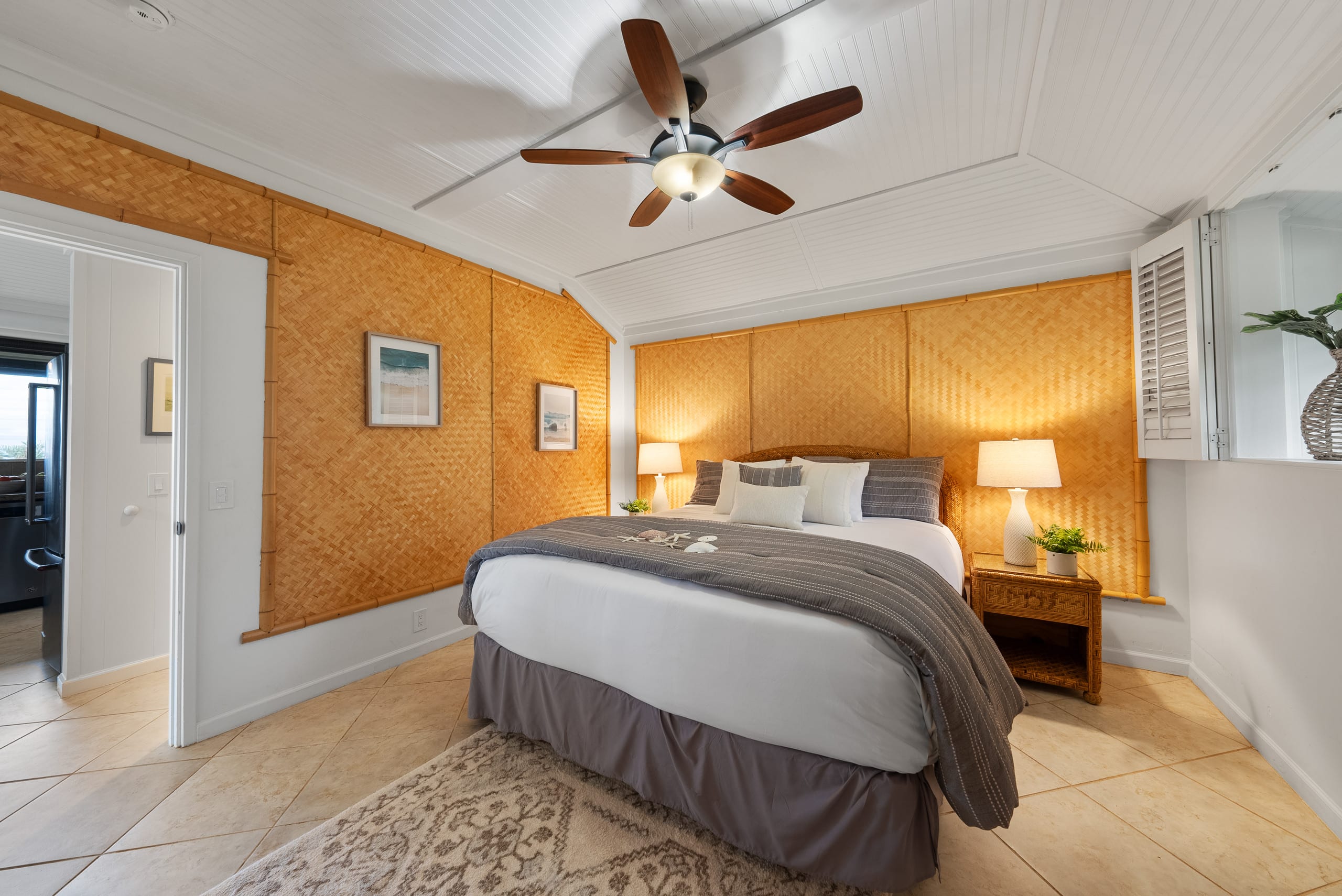 Condo in Lahaina · ★4.75 · 3 bedrooms · 2 beds · 2 baths - Image 26