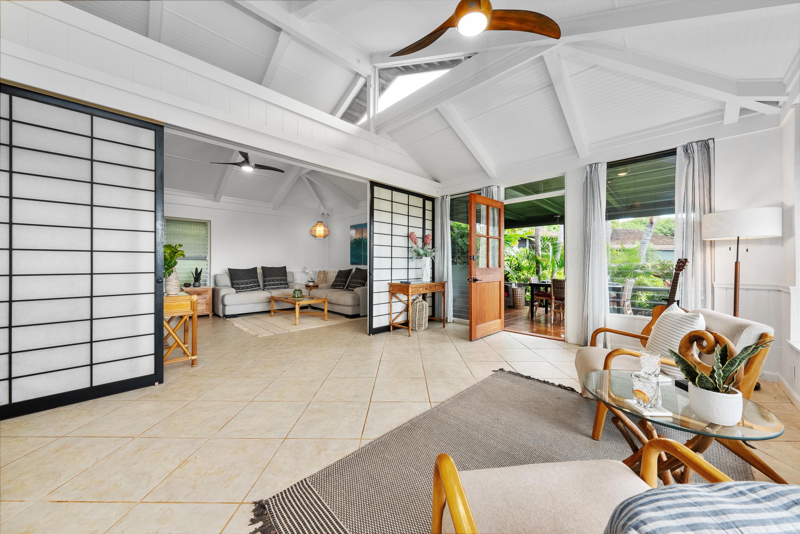 Condo in Lahaina · ★4.75 · 3 bedrooms · 2 beds · 2 baths - Image 13