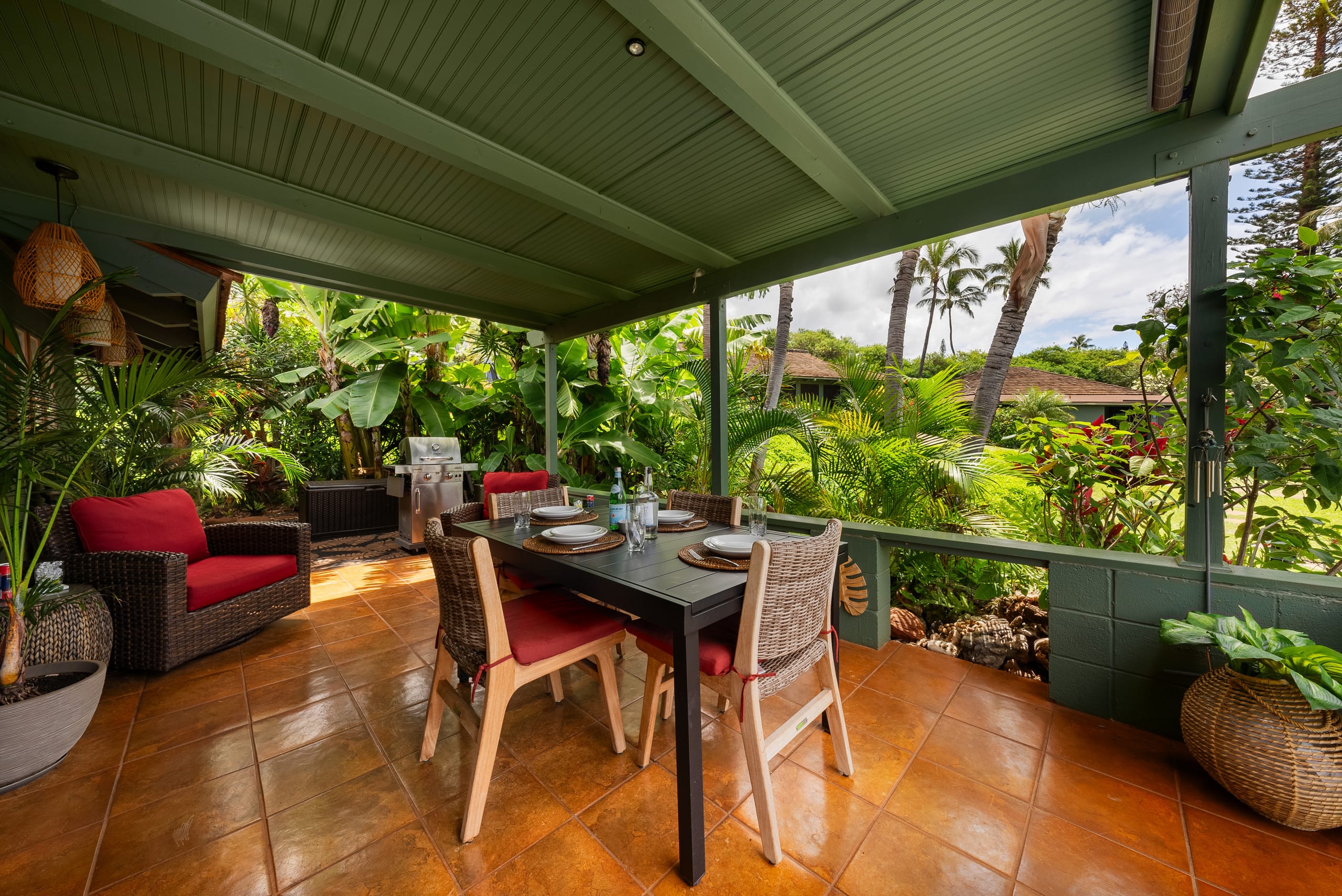 Condo in Lahaina · ★4.75 · 3 bedrooms · 2 beds · 2 baths - Image 8
