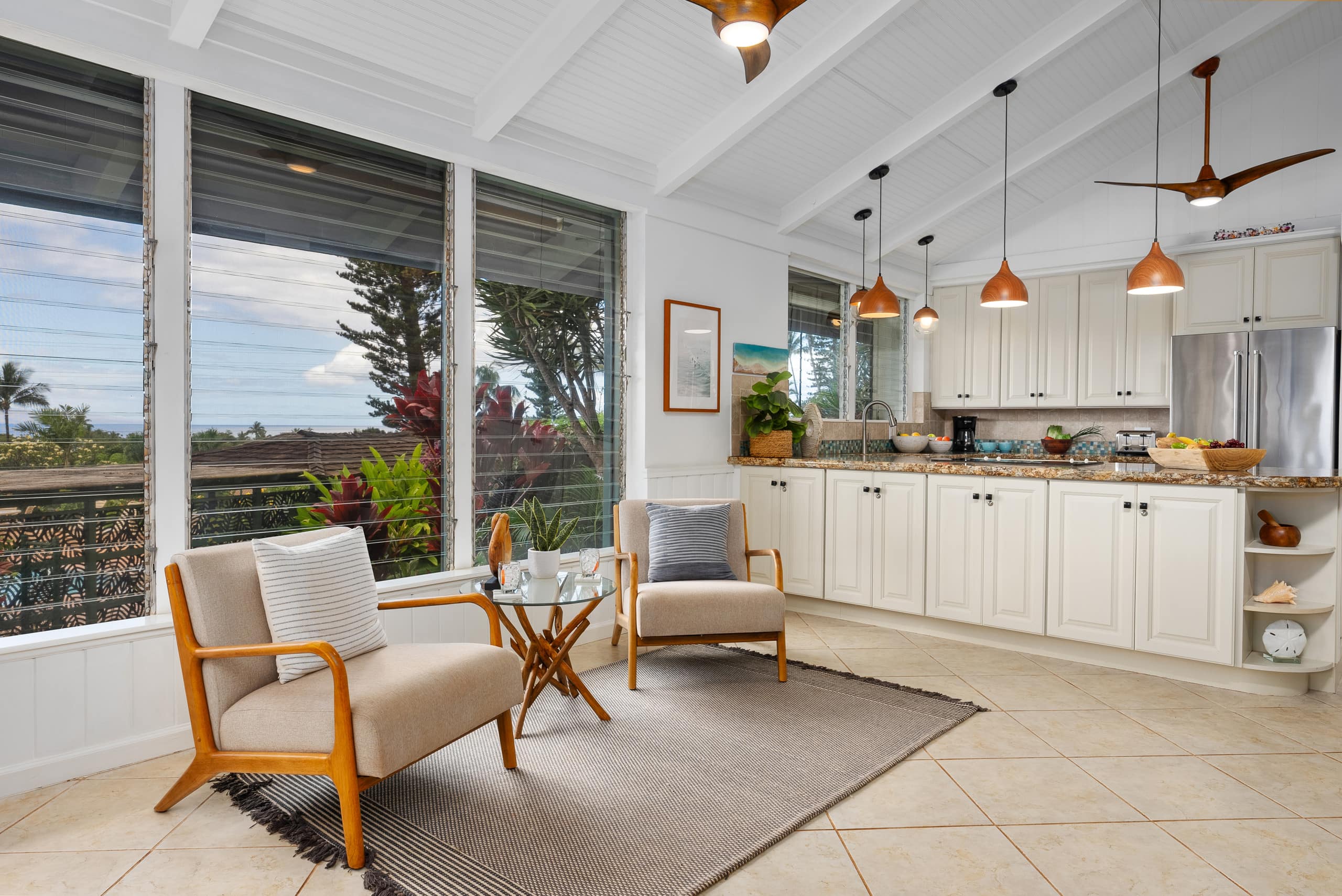 Condo in Lahaina · ★4.75 · 3 bedrooms · 2 beds · 2 baths - Image 19