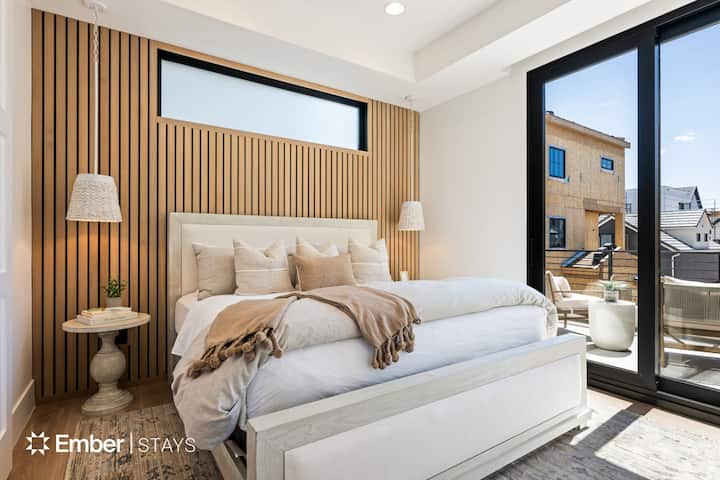 906 W Sapphire Sky - www.trussmedia.co - 016