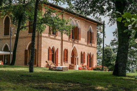 The Villa at Poggiovalle