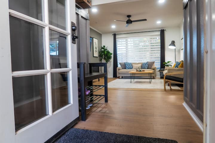 Cozy And Modern 3br Family Retreat In Fresno - Fresno, CA