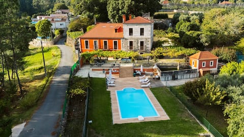Villa Mosende (360), with pool near the beach