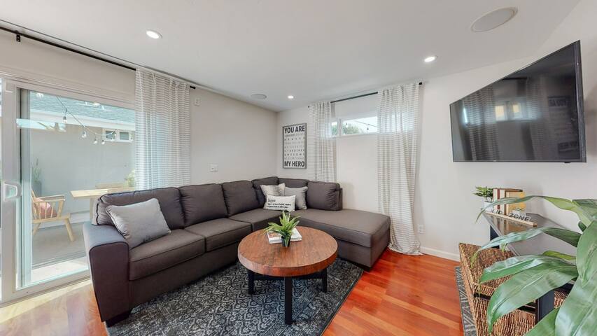 Family House with Toys and Playground for Kids! gallery image 5